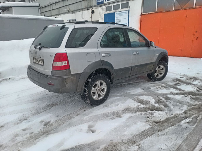 установка ГБО ОМВЛ на Киа Соренто 2005 г.в., 3.4 л., 195 л.с., пробег 188 150 км., тороидальный баллон 74 литра, сзади, под кузовом, ВЗУ под задним бампером, Нижний Новгород, Дзержинск