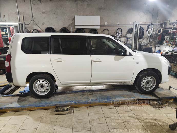 установка ГБО Альфа М/S на Тойота Пробокс 2018 г.в., 1.5 л., 103 л.с., с пробегом 98 400 км., миниВЗУ в лючек бензобака, тороидальный баллон 42 литра сзади, под кузовом, Нижний Новгород, Дзержинск