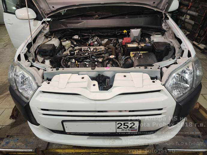 газовое оборудование Альфа М/S под капотом, установка на Тойота Пробокс 2018 г.в., 1.5 л., 103 л.с., с пробегом 98 400 км., миниВЗУ в лючек бензобака, тороидальный баллон 42 литра сзади, под кузовом, Нижний Новгород, Дзержинск